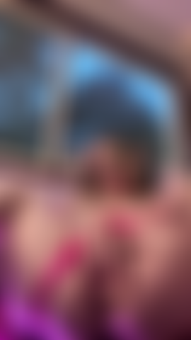 Me gustan los juguetes anales y de dedo.