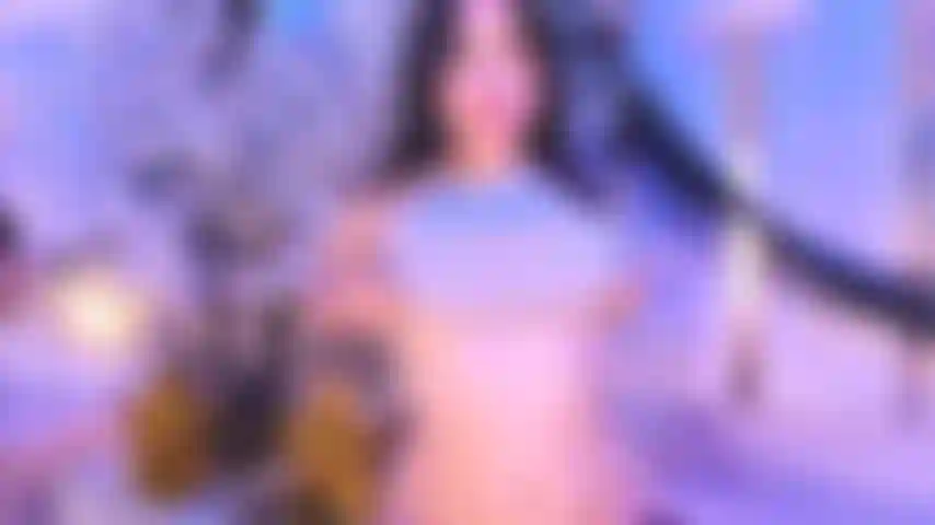 Show oil + masturbation