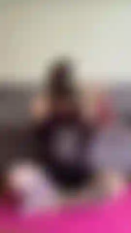 El yoga es demasiado caluroso para la ropa.