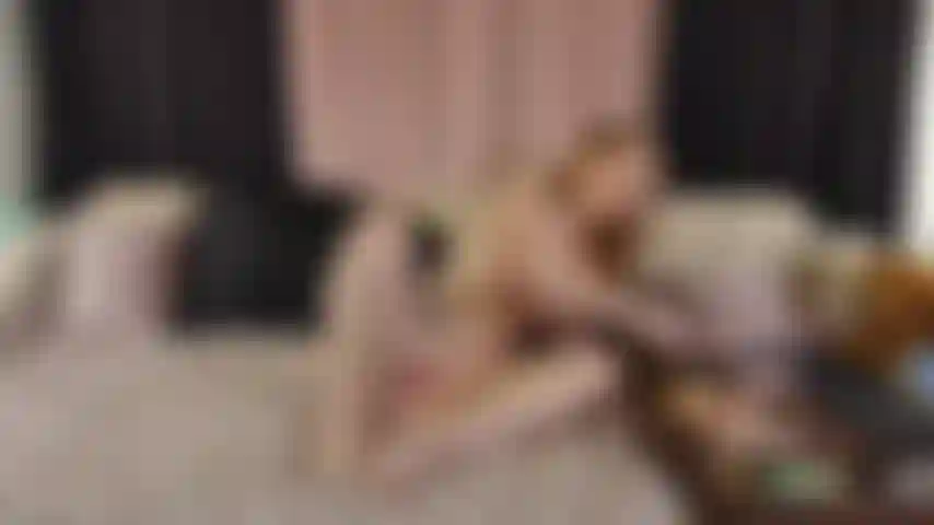 Tocándome el coño.