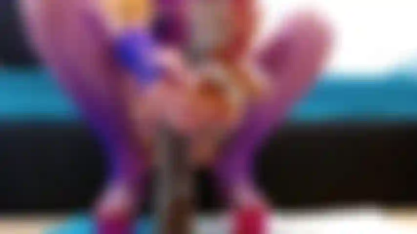 Polla enjaulada vs bbc.