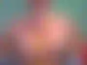 Follada de tetas con juguetito.