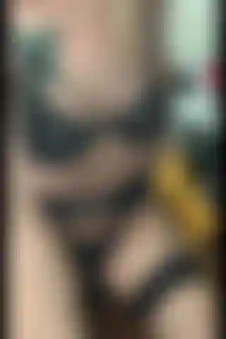 Sesión de diversión con dildo x.