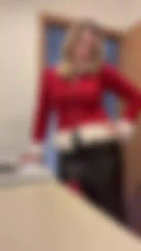 Provocación en fiesta de navidad en el lavadero.