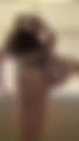 Sacude ese culo en sexy tanga de algodón verde.