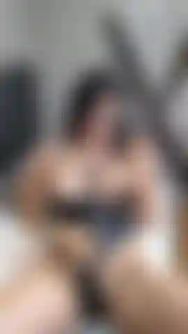 Me masturbo frente al espejo, fetiche.