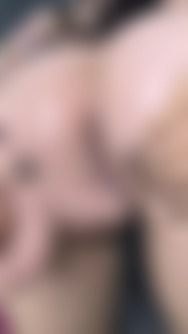 Follando mi coño apretado; quiero tu polla dentro.