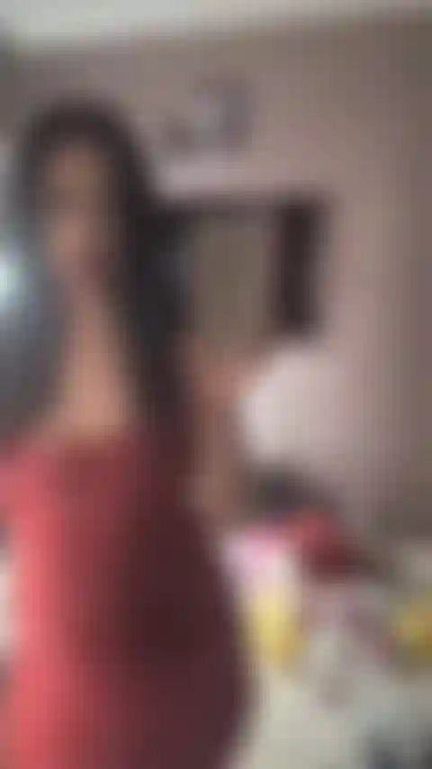 Creo que soy tan caliente... Tratando de seducir al ex.