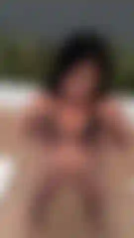 Tetas y culo 🔥.