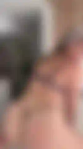 ¿Te gustaría follarme en mi cocina?
