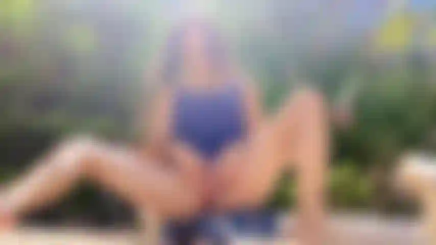 Masturbación en la playa.