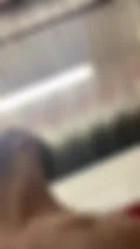 Tuve que revisar mi almacenamiento y no me puse cachondo... ¿Quieres adivinar lo que hice?