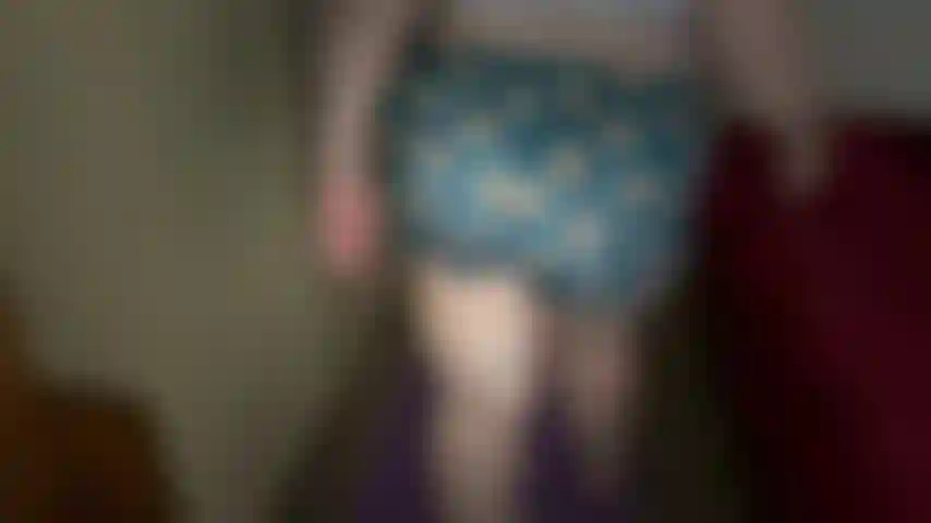Foxy bbw pawg yoga. En este clip, jackie tiene un pequeño par de pijamas astutos y su culo se ve absolutamente increíble en pantalones cortos. Jackie se está estirando y haciendo yoga, puedes verla desde todos los ángulos inclinándose con sus pantalones cortos satinados y ajustados, esto te da...