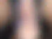 Los perdedores no merecen tetas perfectas; estás desesperado por ver las deliciosas tetas de jackie, pero ella cree que eres demasiado perdedor para poder verlas. Después de burlarme de ti con su escote perfecto, seguramente...