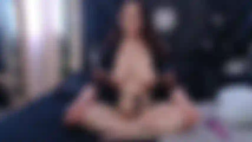 Intentando meditar con mi vibrador.