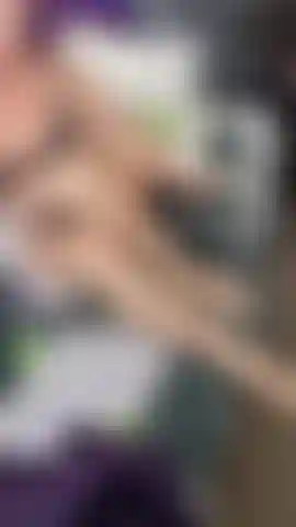 Juego de tacones y coño.