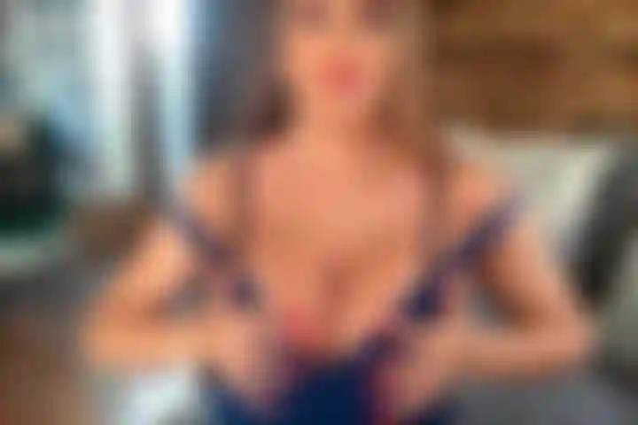 Enormes tetas embarazadas.