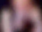 Tu hermosa diosa te hipnotiza con sus labios ahumados, curvas sexys, grandes pechos y voz sensual. Mira cómo ella inhala lentamente y te atrae más hacia adentro. ¡ Asmr y el sueño fetiche de los fumadores!