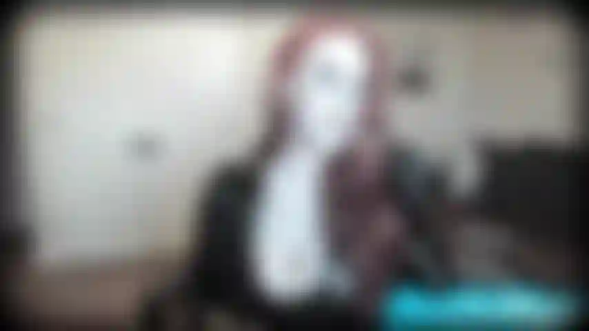 Cine negro 120 humo: mira a esta sexy diosa femme fatale fumar un buen cigarrillo 120 y entrar en tu mente como nadie más.