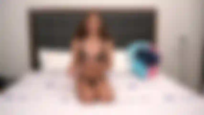 Noche latina - jerky tiene una noche latina infernal con eliza ibarra, liv revamped, tia cyrus en live gold show.