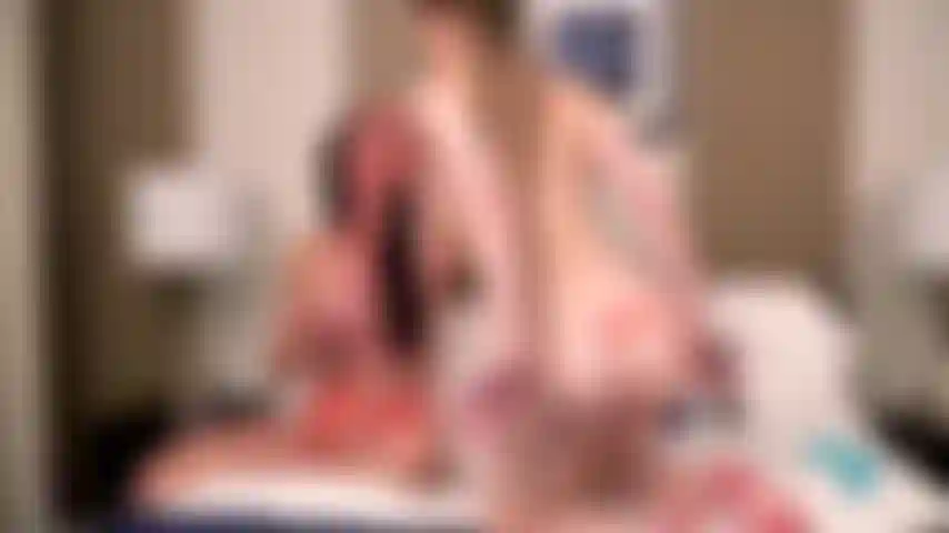 Pre-final: show lésbico en vivo húmedo y cachondo con erin everheart y sofie marie.