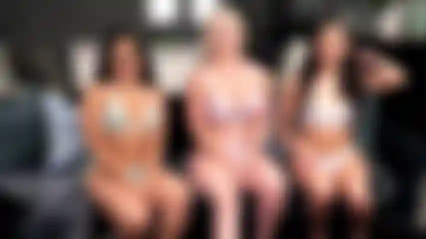 Fantasía anal: penélope woods observa y se masturba mientras kay carter y summer col tienen sexo lésbico caliente.