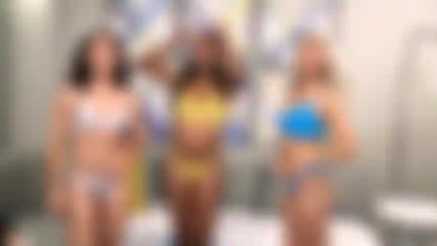 Cum n play - daya knight y gia dibella reciben una buena paliza con strap-on de zeella skies.