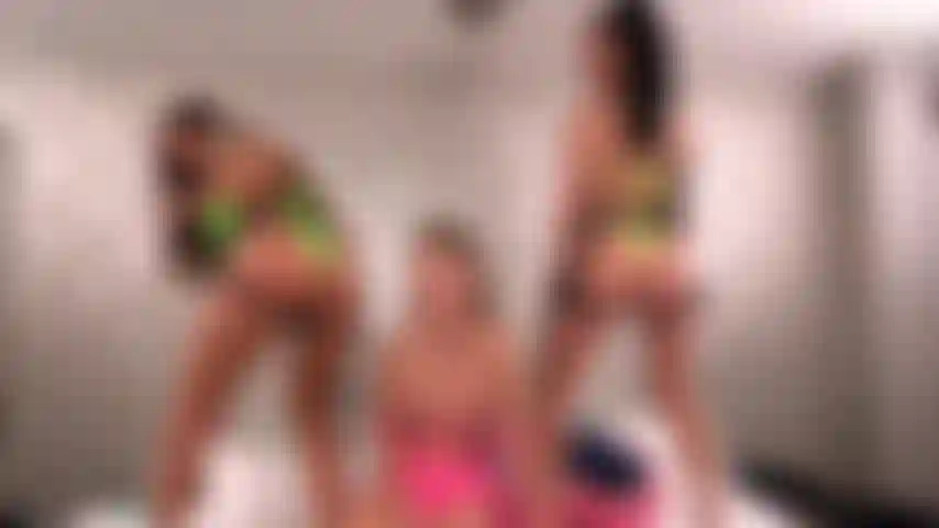 April olsen y lily lane.