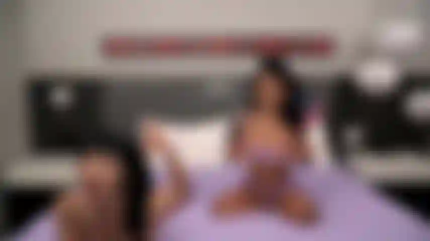 Fant-asia - marica hase y yumi sin culo a culo montando un consolador.