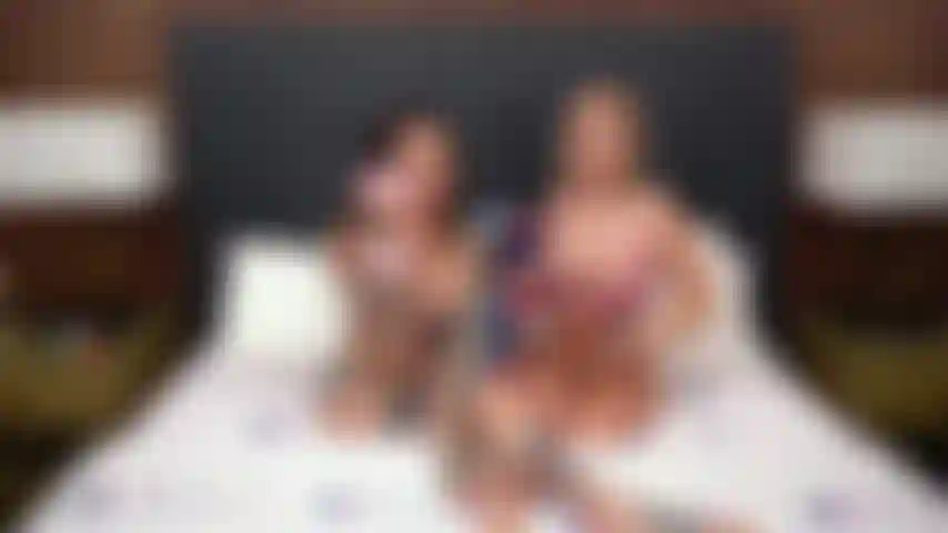 Alex coal y percy engendran esposas y mordazas a rocky emerson para jugar con ella en un programa en vivo.