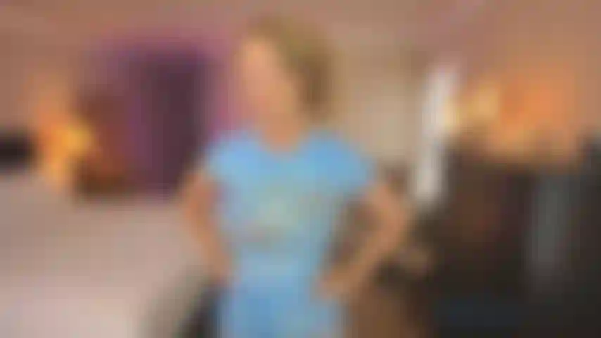 Do you like anal? Ass to mouth? So do I. Allow me to bend over, spread and show you how deep to go. Gape it!