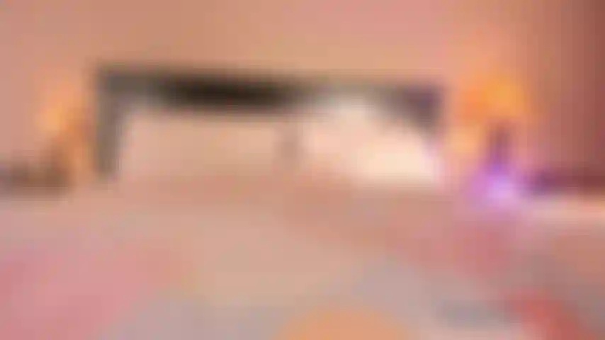 Sorry NO SOUND in this twerking ass shaking booty bouncing video. Just play your favorite music and watch! Oiled, ass, feet, soles twerk along to the beat!!