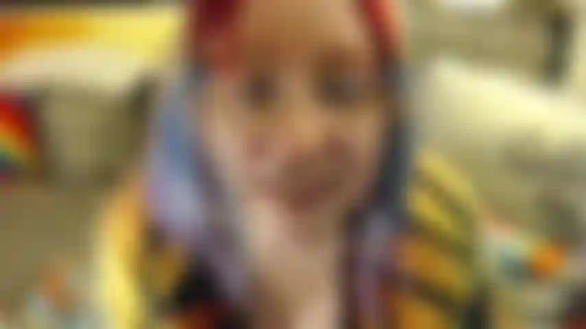 20240510_(2) Primer plano de coño y culo.