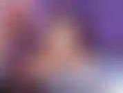 Hola vecina traviesa. Te he visto mirándome y acariciando tu polla desde tu ventana mientras trabajaba en el jardín. Te envié este video tocándome para que me envíes un video.