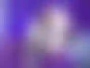 Hoy es tu día de suerte, esclava de pies, puedes hacer tus cosas favoritas, masturbarte como te digo con mis pies en tu boca y luego disparar una carga de semen sobre ellos y lamerlo.