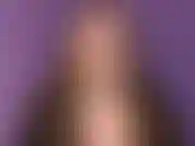 Entonces quieres ser mi esclava? Tienes que entregarte completamente a mí. Te hipnotizaré y controlaré tu mente. Eres una perdedora con un pene pequeño y completamente inútil que ahora vive solo para servirme. No eres nada.