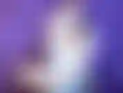 Me alegro de que hayas vuelto. Vamos a sumergirte ahora que estás debajo, inhala el dulce aroma de mi coño y acaricia tu polla, eres mi esclava, no puedes ponerte duro sin mi aroma, soy dueño de ti, ahora acaricia hasta que te diga que te despiertes.