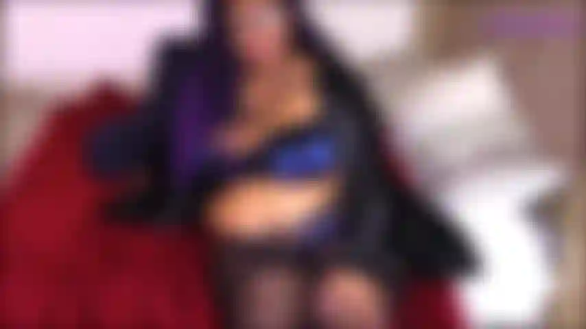 Esto era una costumbre: estilo gfe bastante simple. Soy tu novia y estoy vestida con tu lencería favorita y estoy de humor para chupar tu gran polla. Preguntas si alguna vez me he hecho un facial al que yo...