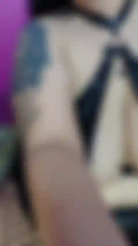 Juego de coño y gimiendo.