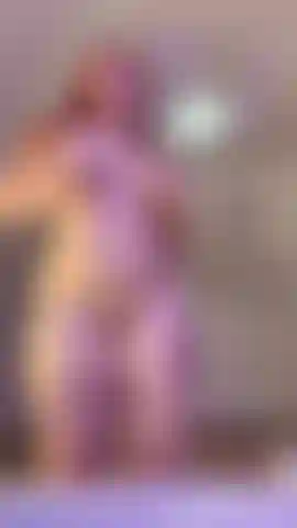 My oiled ass shines