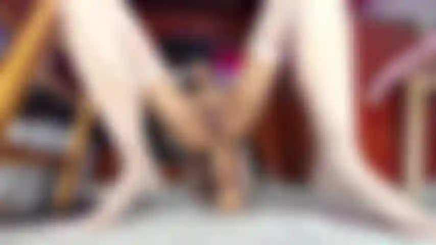 Me gusta montar tu rica y gruesa polla.