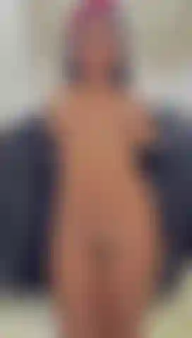 I like to please and play with you