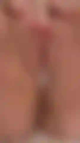 Female cum oooozing
