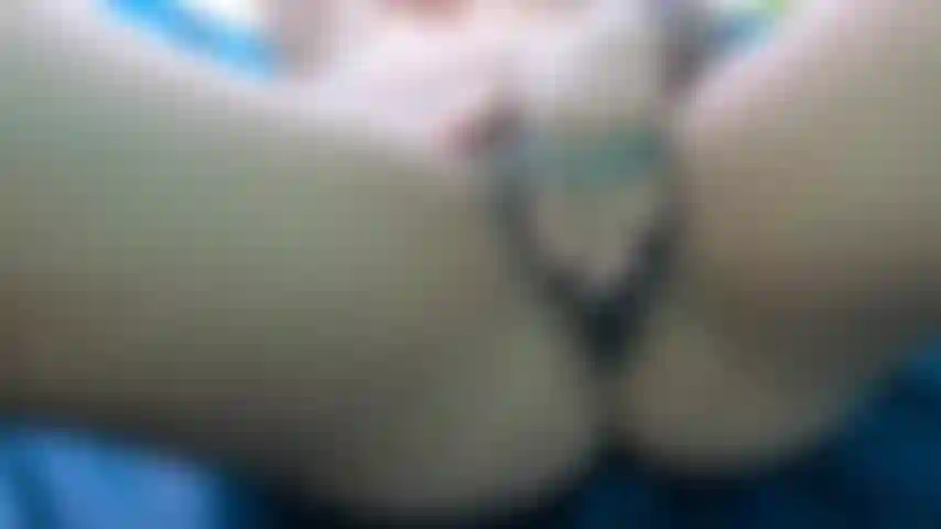 Dedeada en playa publica.