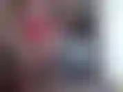 Flexionando y aceitando mis músculos.