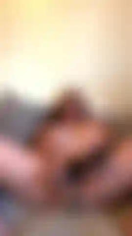 Llevo las últimas horas provocando mi coño pero finalmente ya no aguanté más, reeealmente necesitaba correrme 😩 ¿te corres conmigo? 🤭.