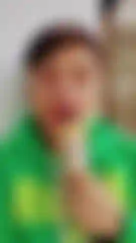 I want to suck yours like this!!!!