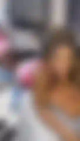 Jugando con mi torso.