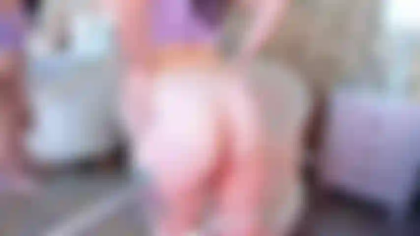 My fingers explore every curve of me  Should I add a little more pressure?