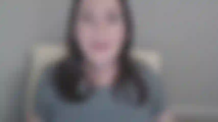 Estoy embarazada y tu estas adorando mi ojete peludo. Bastante simple, ¿eh?